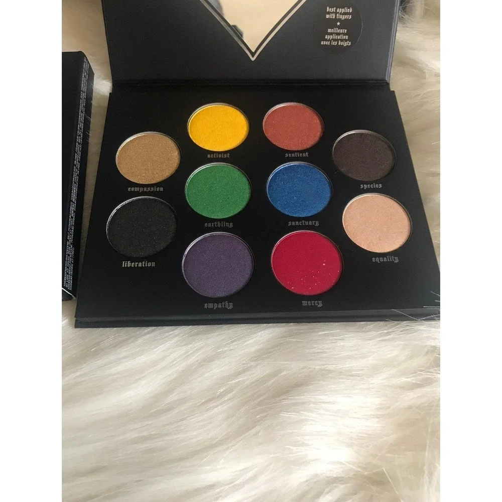Kat‎ von d vegan palette